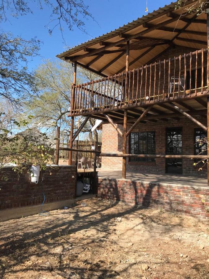 Kruger Wild Dog Inn House 1 Marloth Park Exterior foto